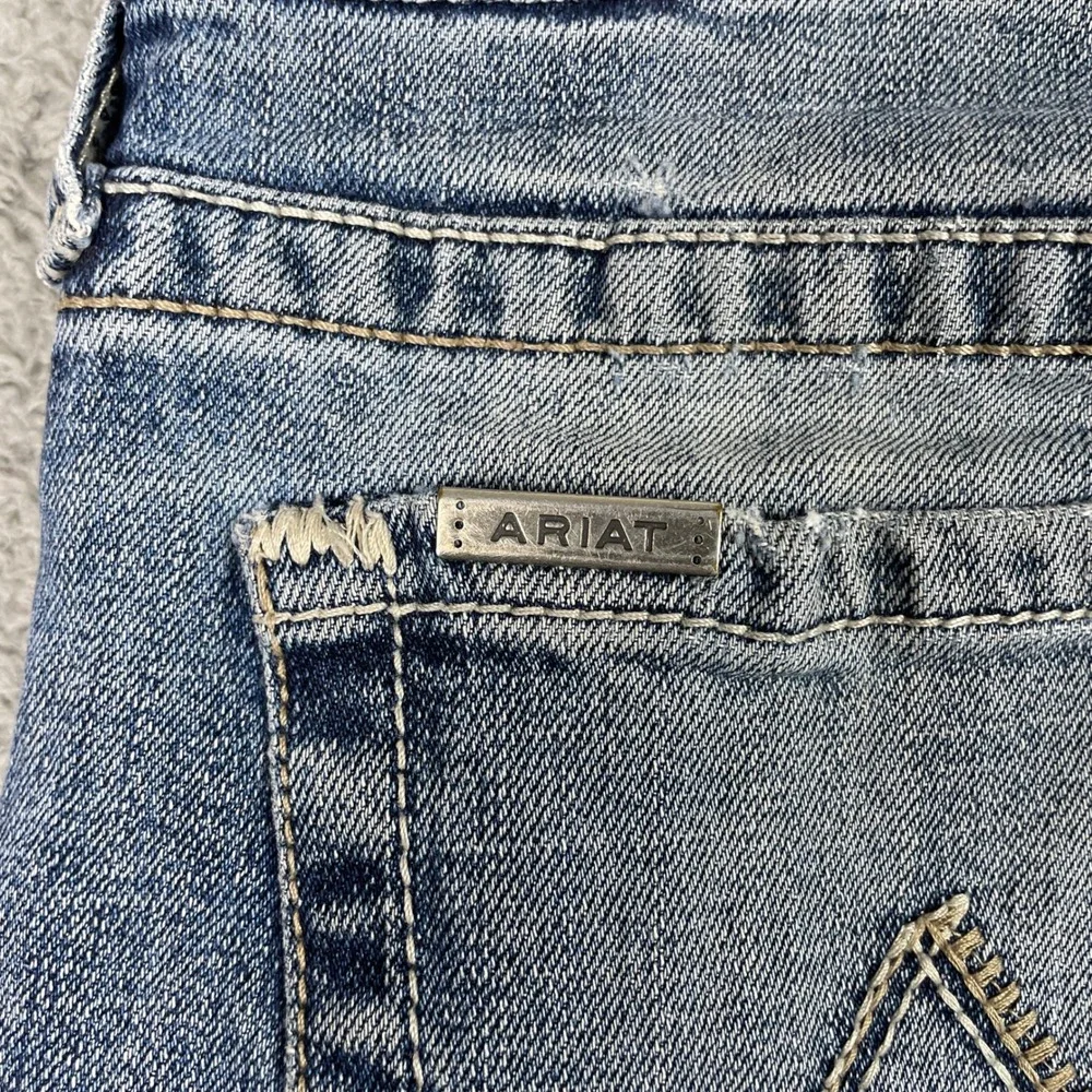 Ariat m7 rocker